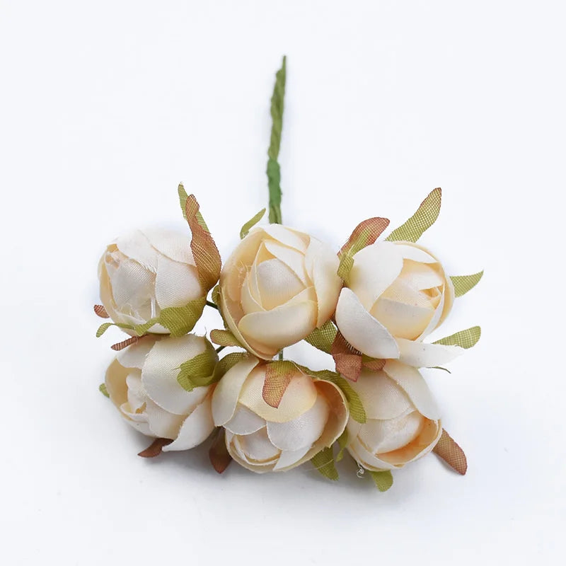 bouquet fleurs artificielles rouge rose blanche bleue violettes intérieur décoration romantique classique mariage anniversaire