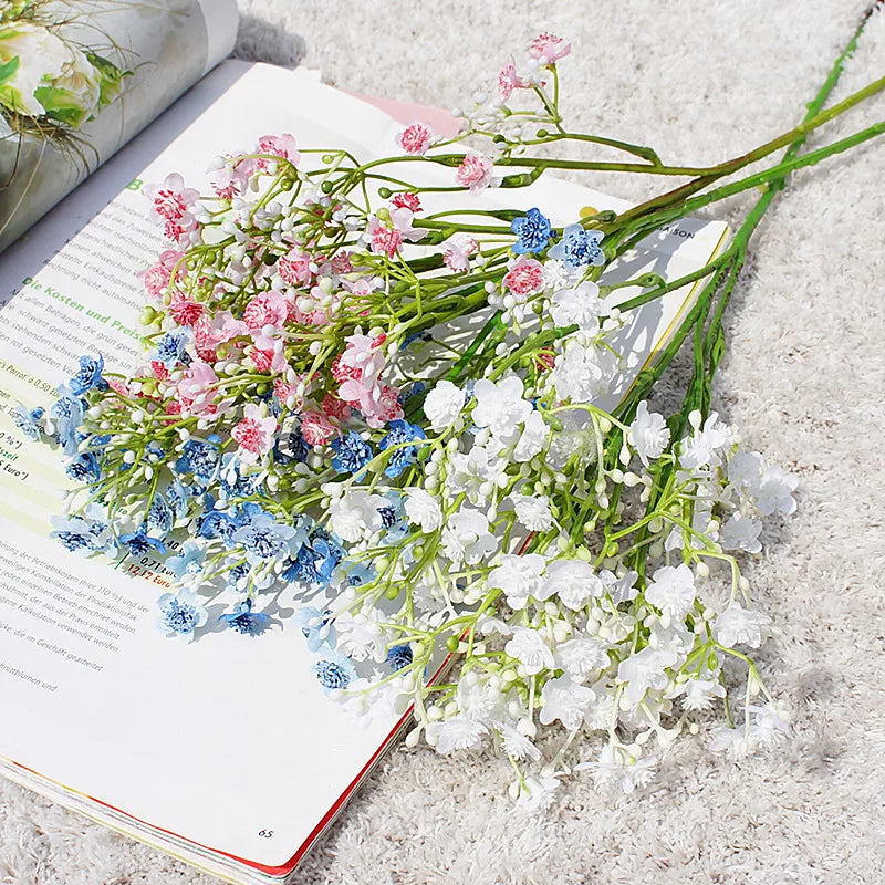 bouquet artificiel moderne petites fleurs simples rose blanc bleu jaune décoration intérieure mariage anniversaire