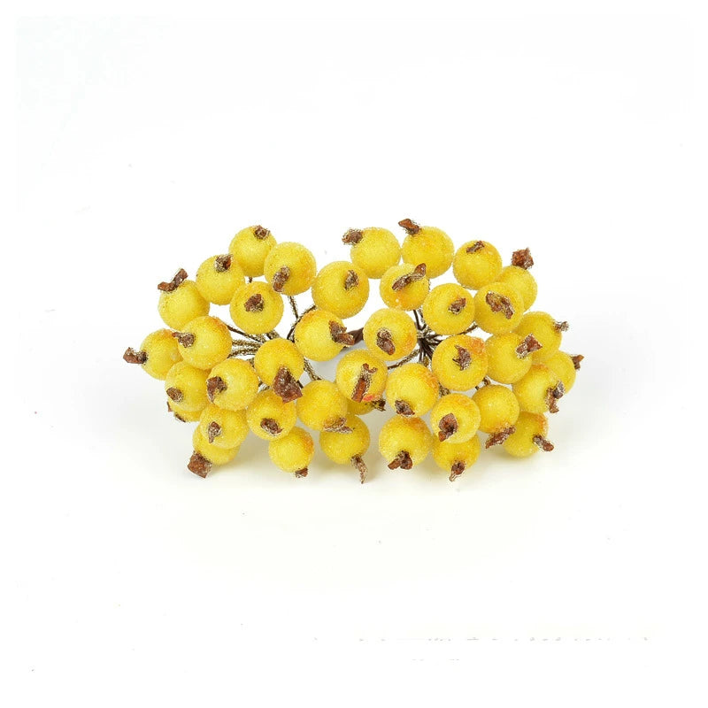 décoration intérieure bouquets artificiels baies colorées tiges fines brillantes maison fête anniversaire