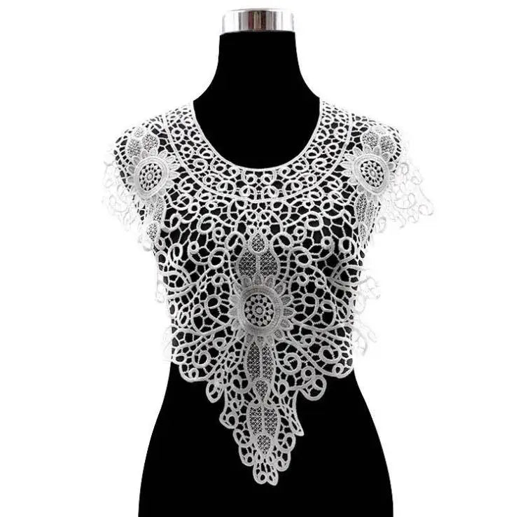 écharpe dentelle fine motifs floraux blanc noir beige rouge classique élégante polyester écologique