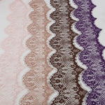 tissu dentelle fleurs franges rose pâle blanc noir vert rouge violet gris classique