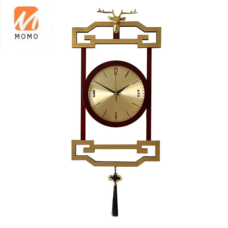 horloge murale bois chinois cadres dorés marron motif géométrique aiguilles dorées classique
