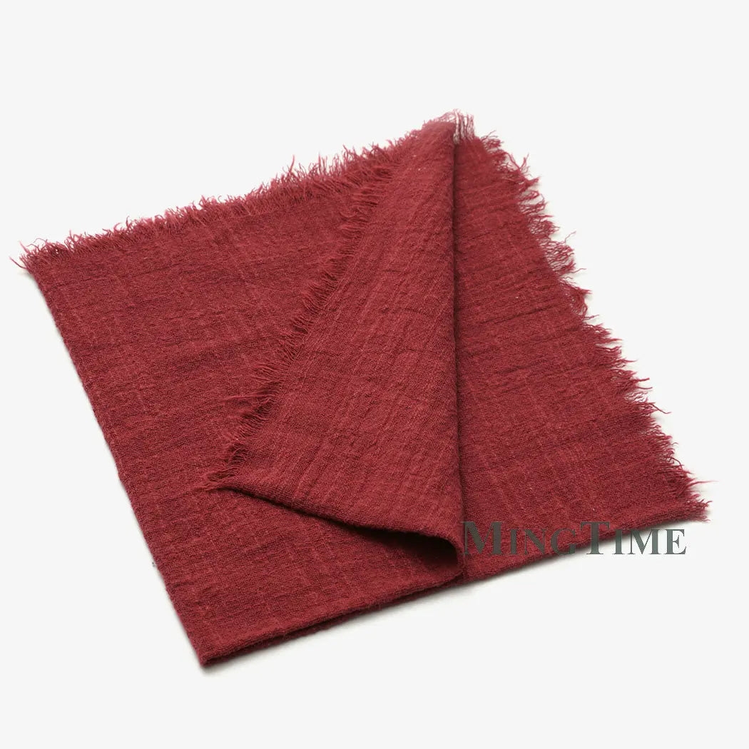serviette table moderne gris rose pâle franges bord texture rugueuse opacité rustique