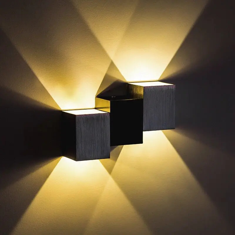 applique murale led moderne noir minimaliste contemporaine fixee mur industrielle 2492000 lumens ampoules 35m2