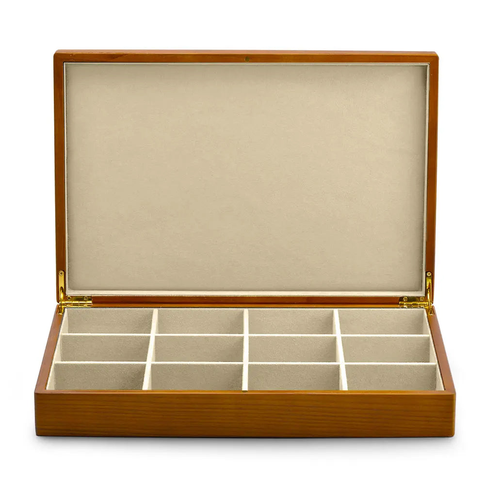 boîtes bijoux bois marron clair intérieur velours noir classique poignées dorées rangement colliers pendentifs