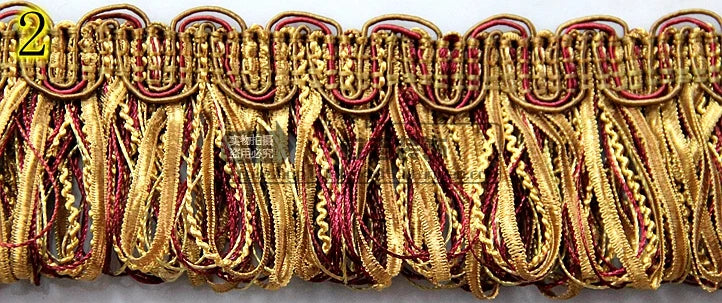 ruban décoratif or rouge franges pompons tissu élégant classique maison 13mètres