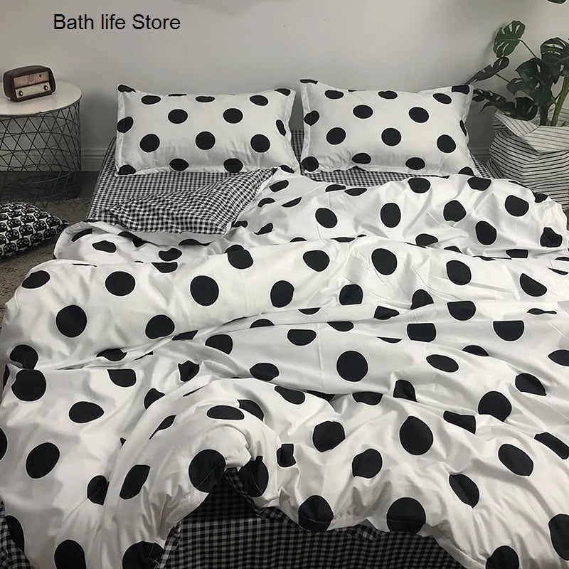 Parure de lit vache noir et blanc dans une chambre décorée