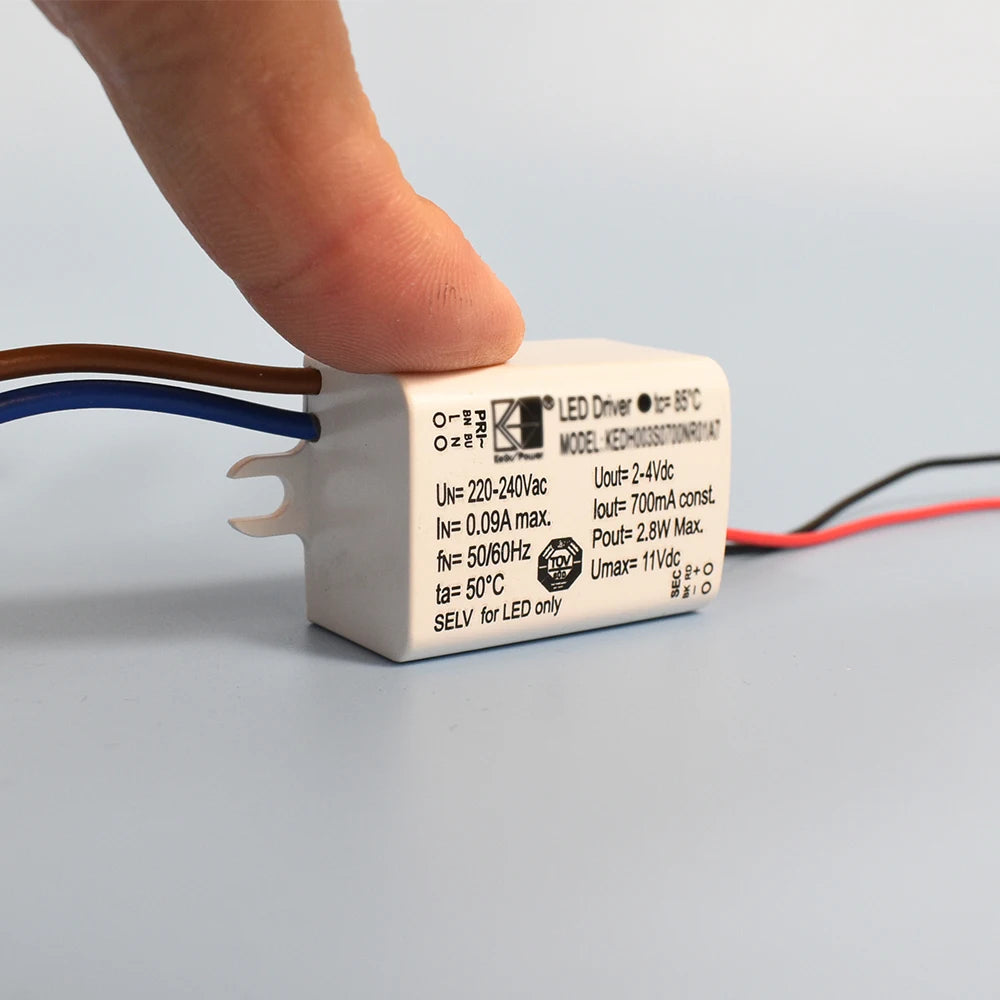 transformateur led alimentation 700mA 9V blanc câbles certification rohs tue flickfree électronique