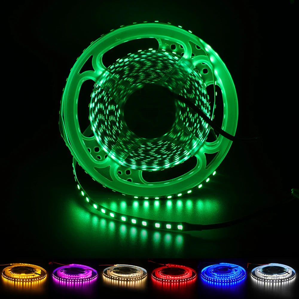 Ruban LED multicolore cree une ambiance festive dans une piece