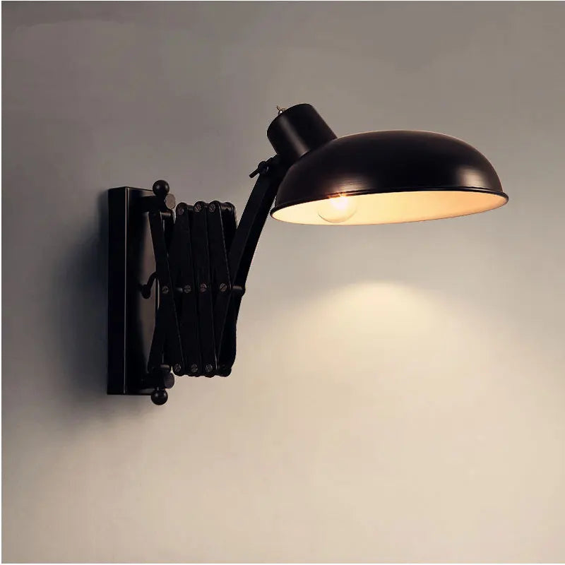 lampe murale industrielle articulée noir mat abat jour métal vis
