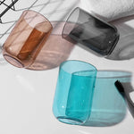 Gobelet de toilette transparent en plastique brun