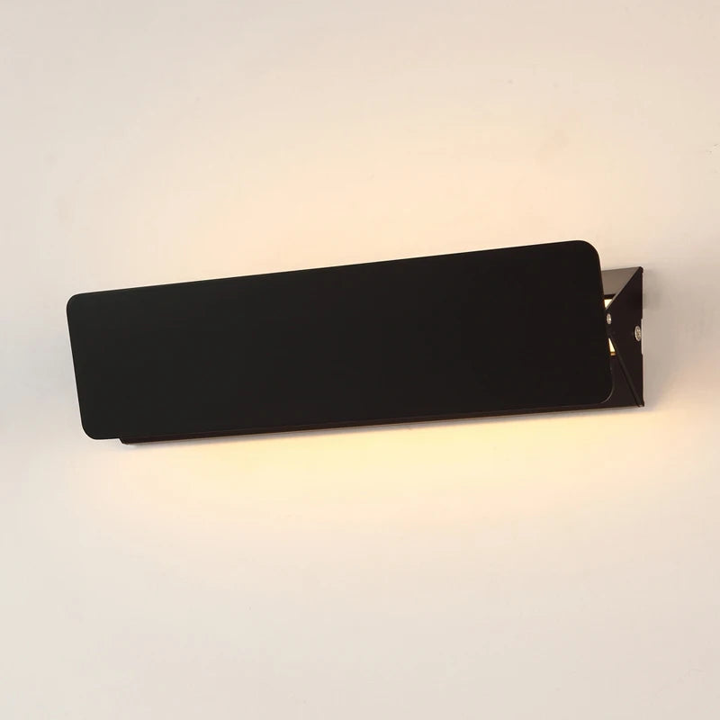 Applique murale LED noire angle réglable moderne