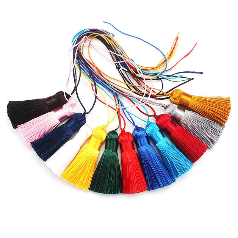 pompons soie polyester 5cm longueur 18cm corde noir rose rouge vert jaune bleu modernes