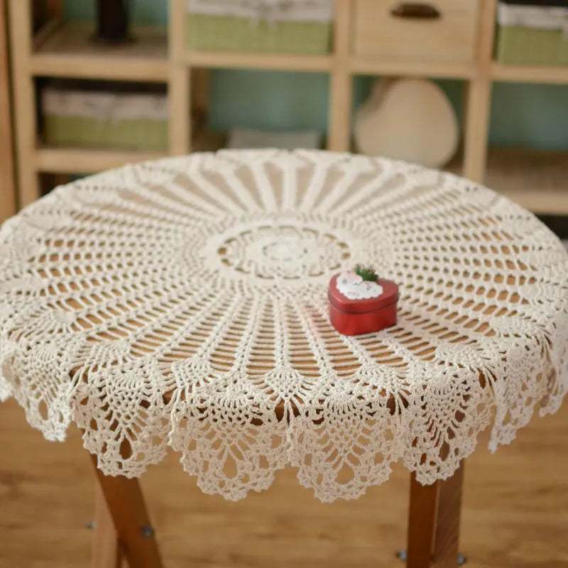 serviette table coton crocheté motif floral traditionnelle maison table manger blanc cassé