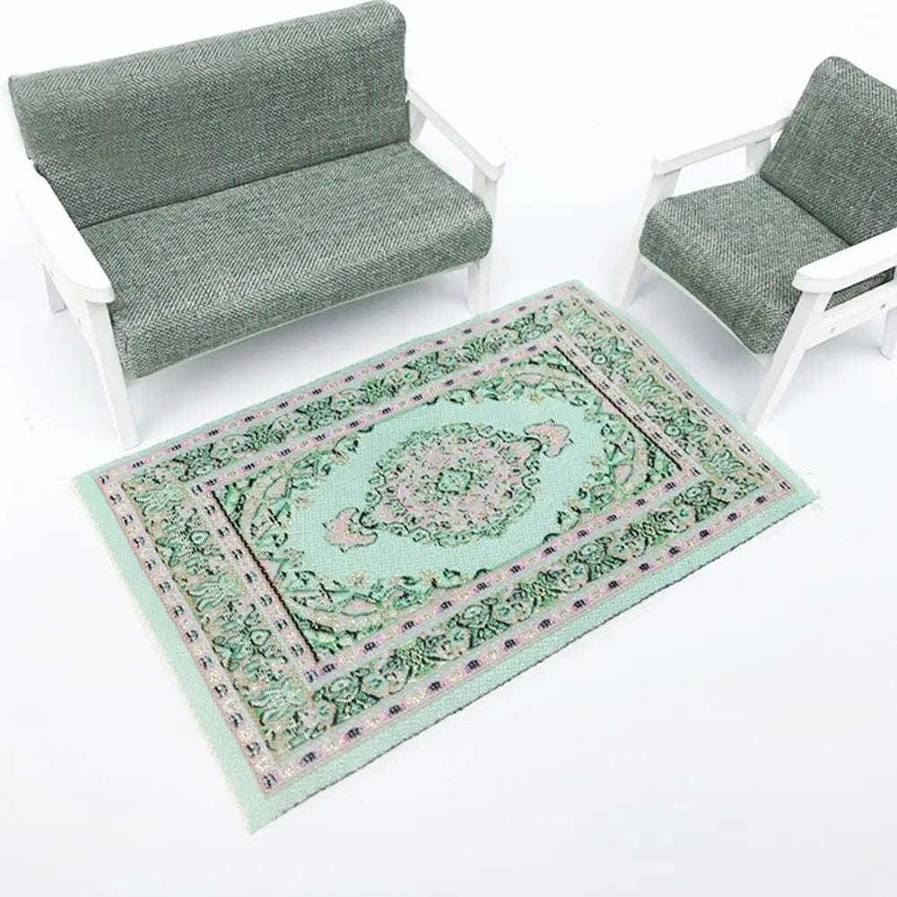 tapis miniature décoration maison ornements floraux motifs géométriques classique vert bleu rouge