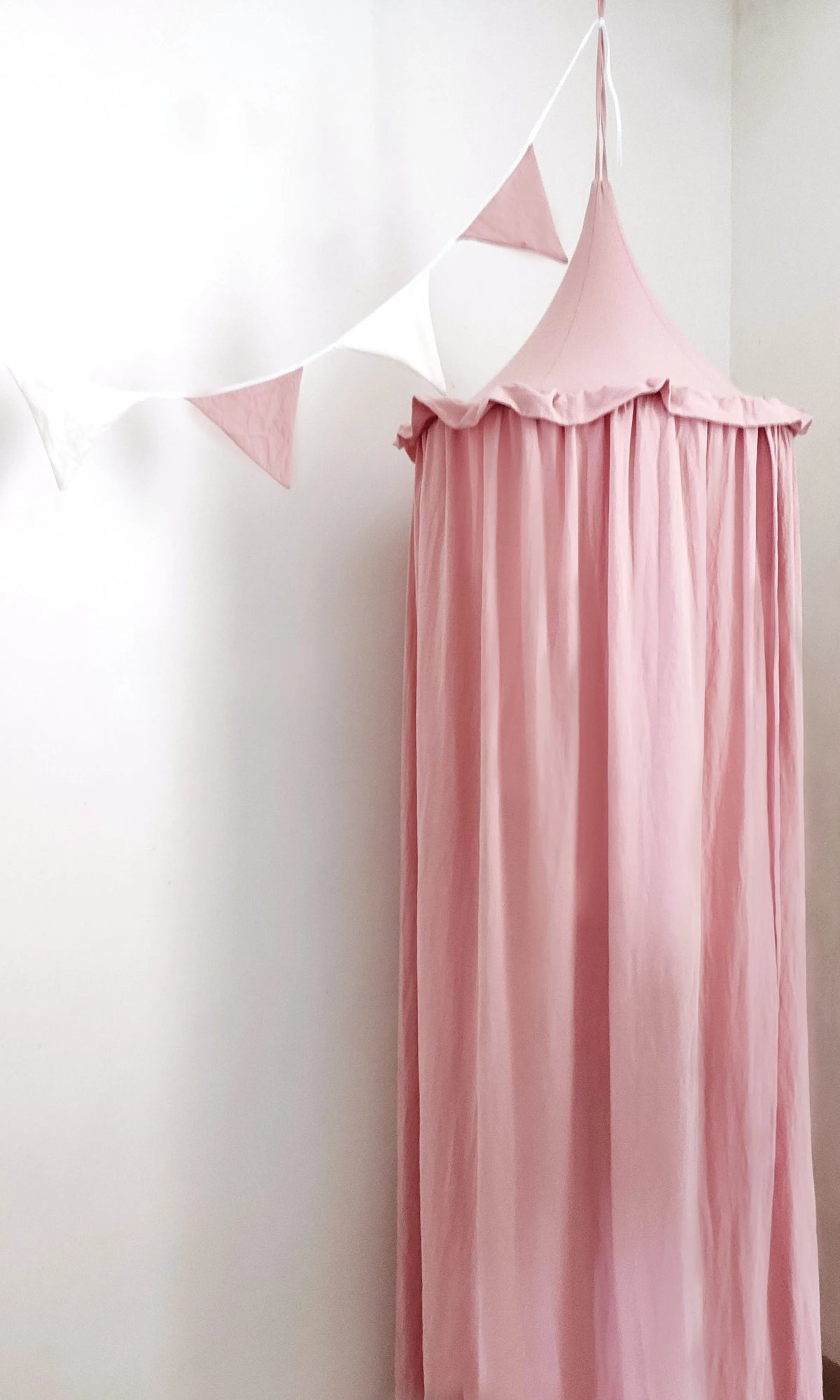 rideau lit bébé rose clair classique 100 coton unisexe solide texture légèrement rugueuse