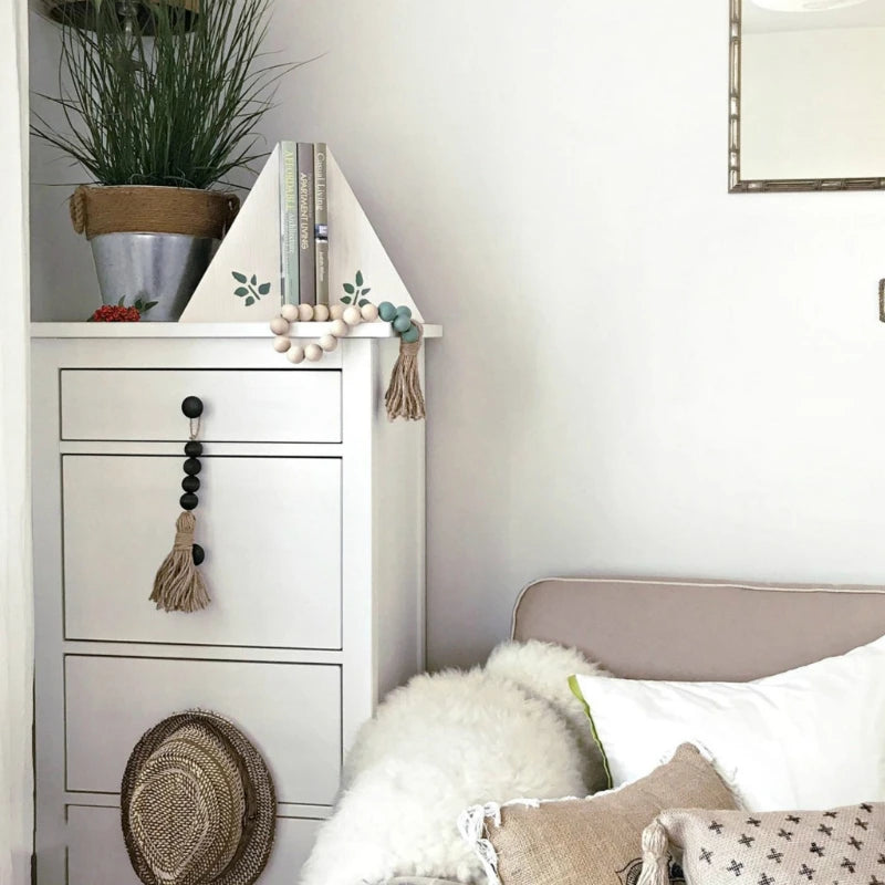 décoration murale bois pompons coton noir boho rustique porte objet chambre salon