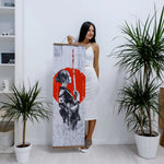 toile peinte art japonais femme épée fond texturé classique blanc noir rouge gris