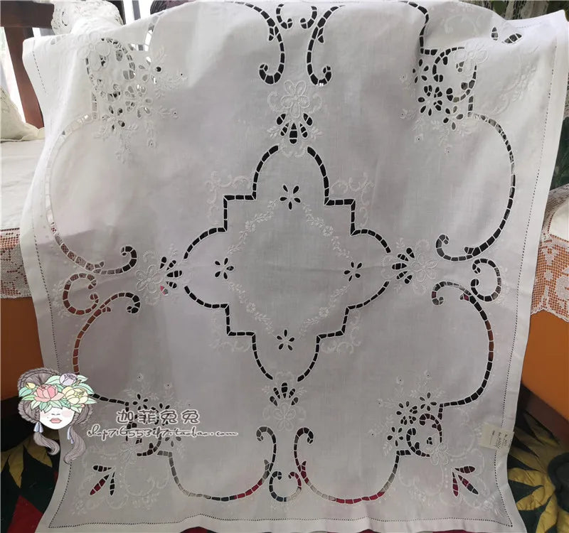serviette table brodée florale blanc classique réutilisable maison fêtes noces