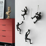 figurines murales humaines escalade noir bronze moderne art expressionnistesDecorationMurale