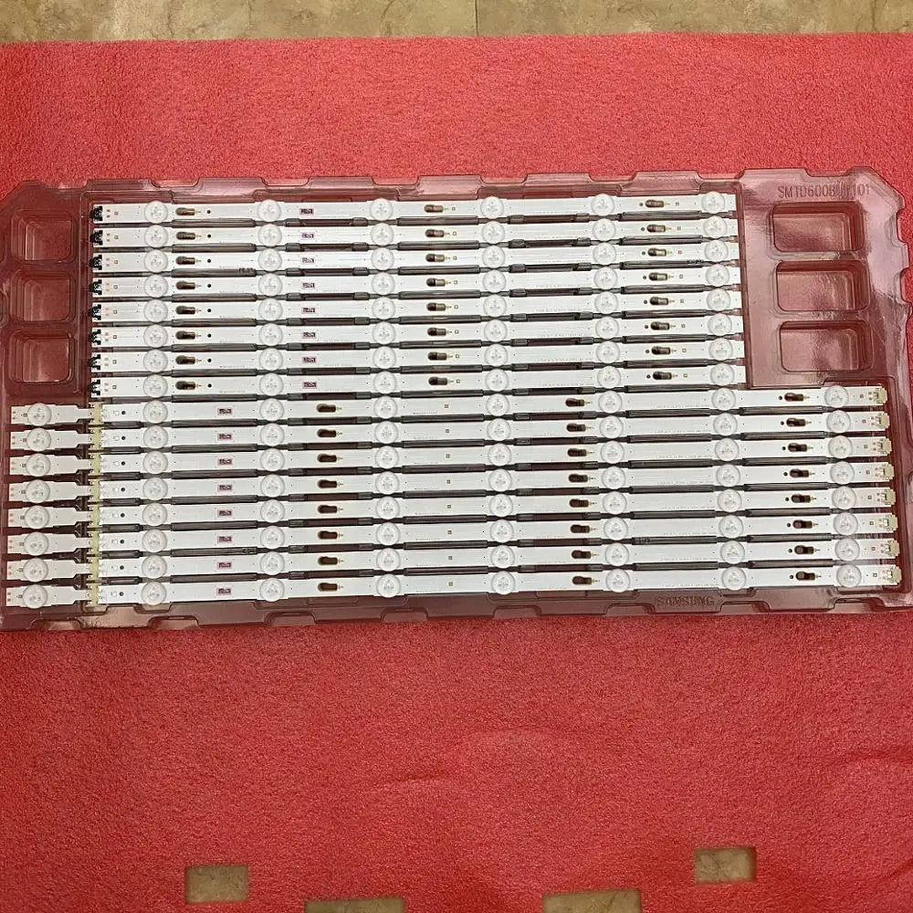 bande lumineuse led blanc ronde translucent moderne adhésif connecteurs boutons fixations