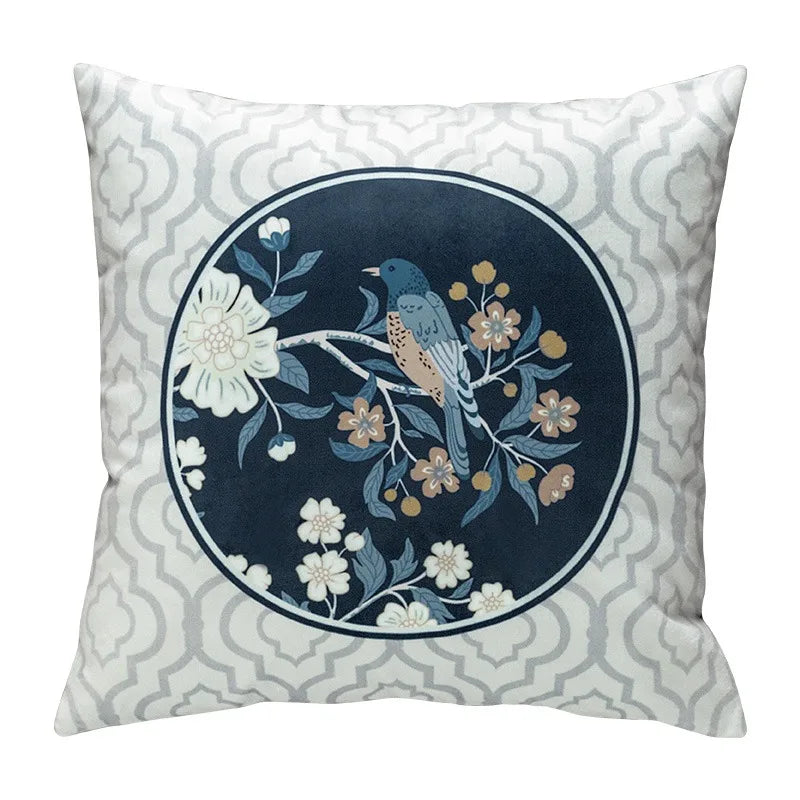 coussin décoratif motif oiseaux fleurs traditionnel tissu velours couleur beige opacité 45x45cm usage lit