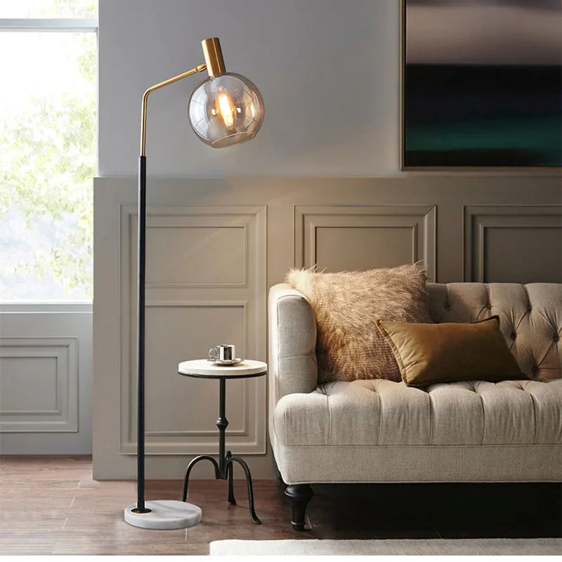 Lampe de chevet cocooning avec pied cuivre et marbre