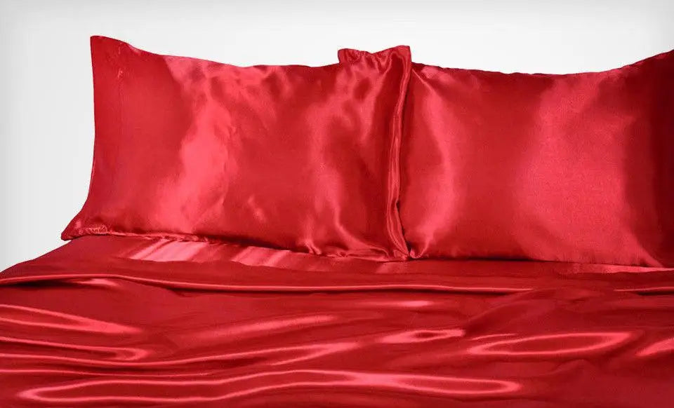 ensemble literie satiné rouge foncé noir luxueux drap housse drap plat taies oreiller lisses