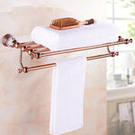accessoires salle bain or rose élégants cristaux luxueux porte serviettes savon papier toilette vintage