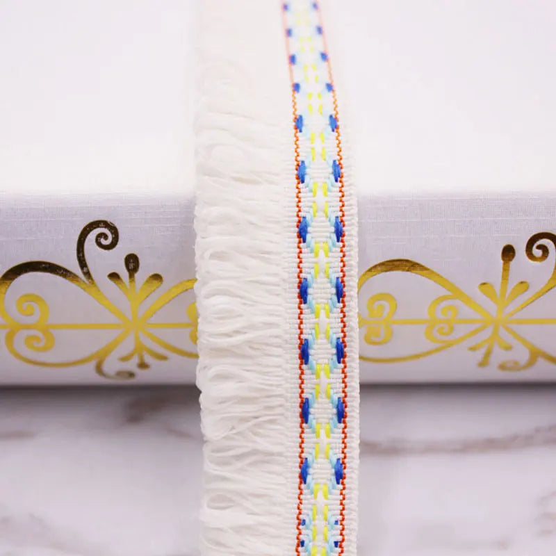 rubans jacquard franges motifs géométriques bleu rouge blanc rose ethnique boho chic opaques decoration