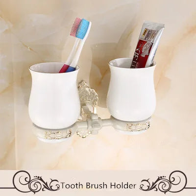 étagère salle bain blanc doré ornements sculptés finition art déco porte serviettes savon brosse