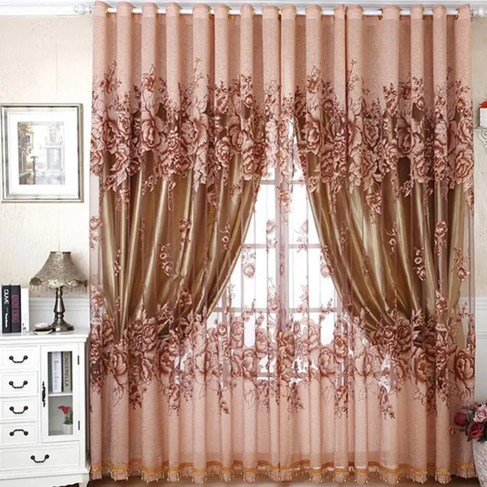Détail du motif jacquard fleuri sur rideau polyester
