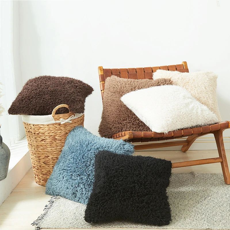 housses coussin décoratives polyester solides beige bleu blanc marron modernes opaques carrées rectangulaires fixations