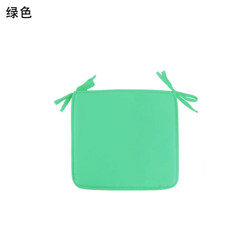 coussin carré moderne 40x40cm couleur verte bleue grise fixé ruban