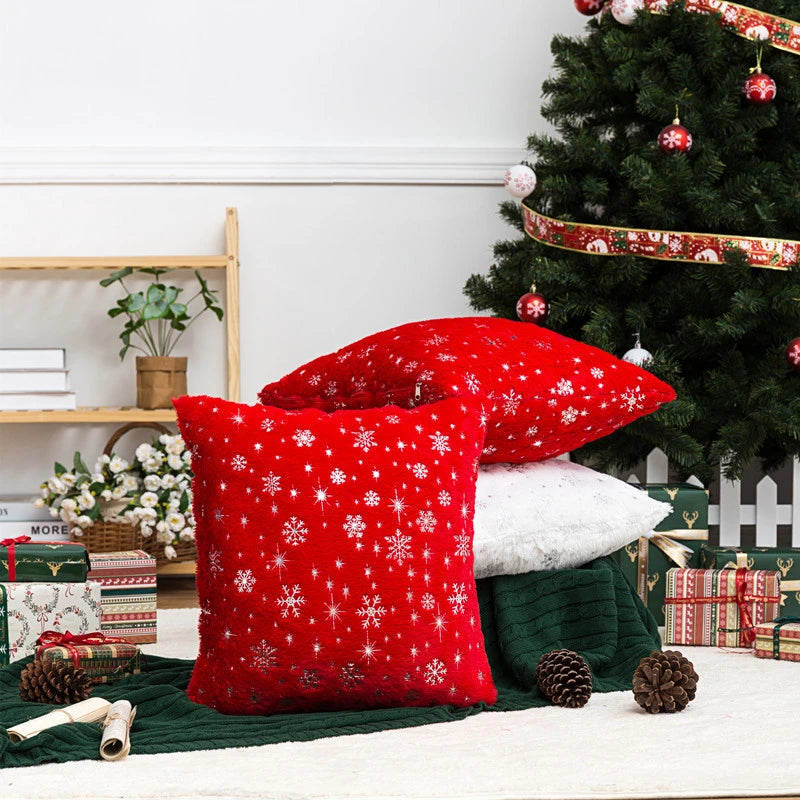 décoration maison flocons neige coussin peluche hiver rouge blanc rose gris beige festive