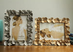 cadre photo ornement feuilles dorées texture métallique vintage fixation photo or antique gold silver