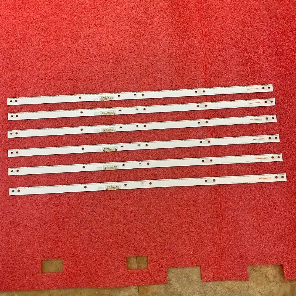 plaque circuit imprimé blanc connecteurs électronique puce bobine fil étiquette