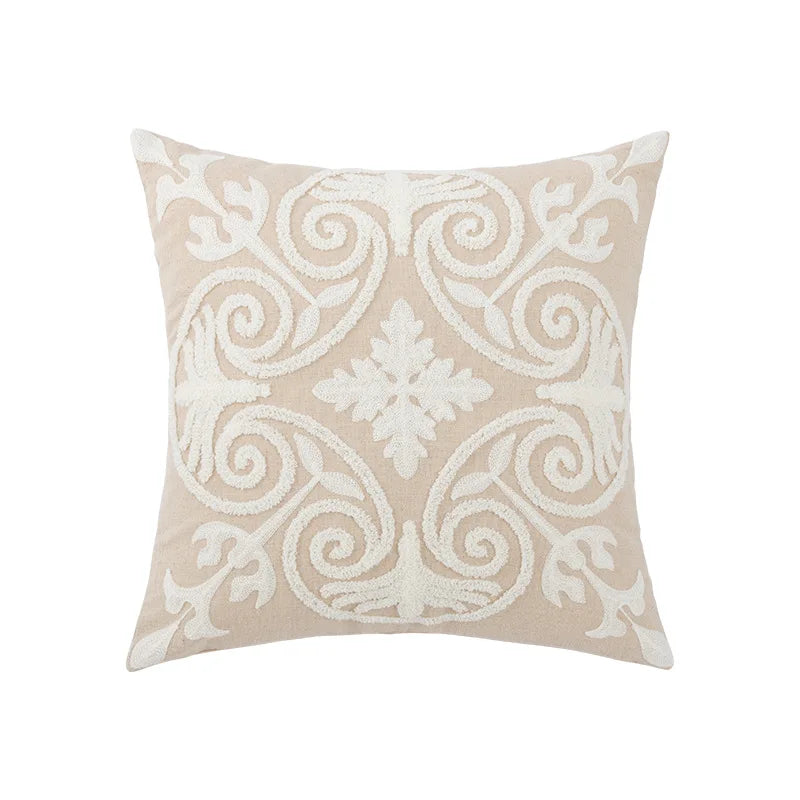 housse coussin brodée géométrique moderne fleur abstraite couleur beige blanc vert jaune décoration intérieure