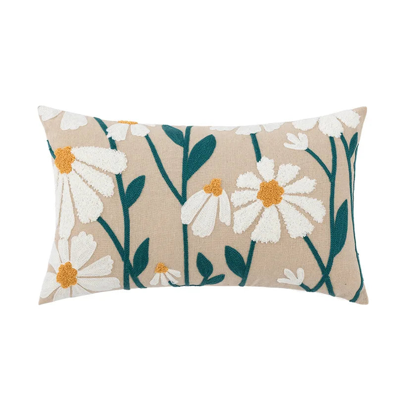 housse coussin brodée géométrique moderne fleur abstraite couleur beige blanc vert jaune décoration intérieure