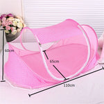 lit parapluie bébé ballons motifs franges transparent filet bleu rose matelas oreiller