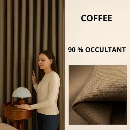Présentation d’un rideau occultant couleur café à la texture tissée, avec mention "90 % occultant", parfait pour une chambre ou un salon.