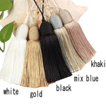 pompon décoratif moderne polyester 28cm blanc doré noir multicolore tissé opaques