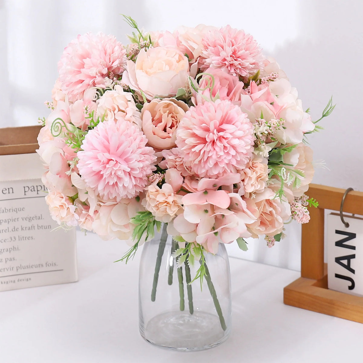 décoration intérieure bouquet fleurs artificielles pivoines dahlias modernes mariage baby shower anniversaire