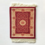 tapis table classique ornements floraux motifs géométriques franges rouge vert bleu beige blanc respectueux