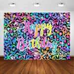 assiettes anniversaire imprimées léopard multicolore serviettes couverts verres festifs papier jetables fete enfants deco