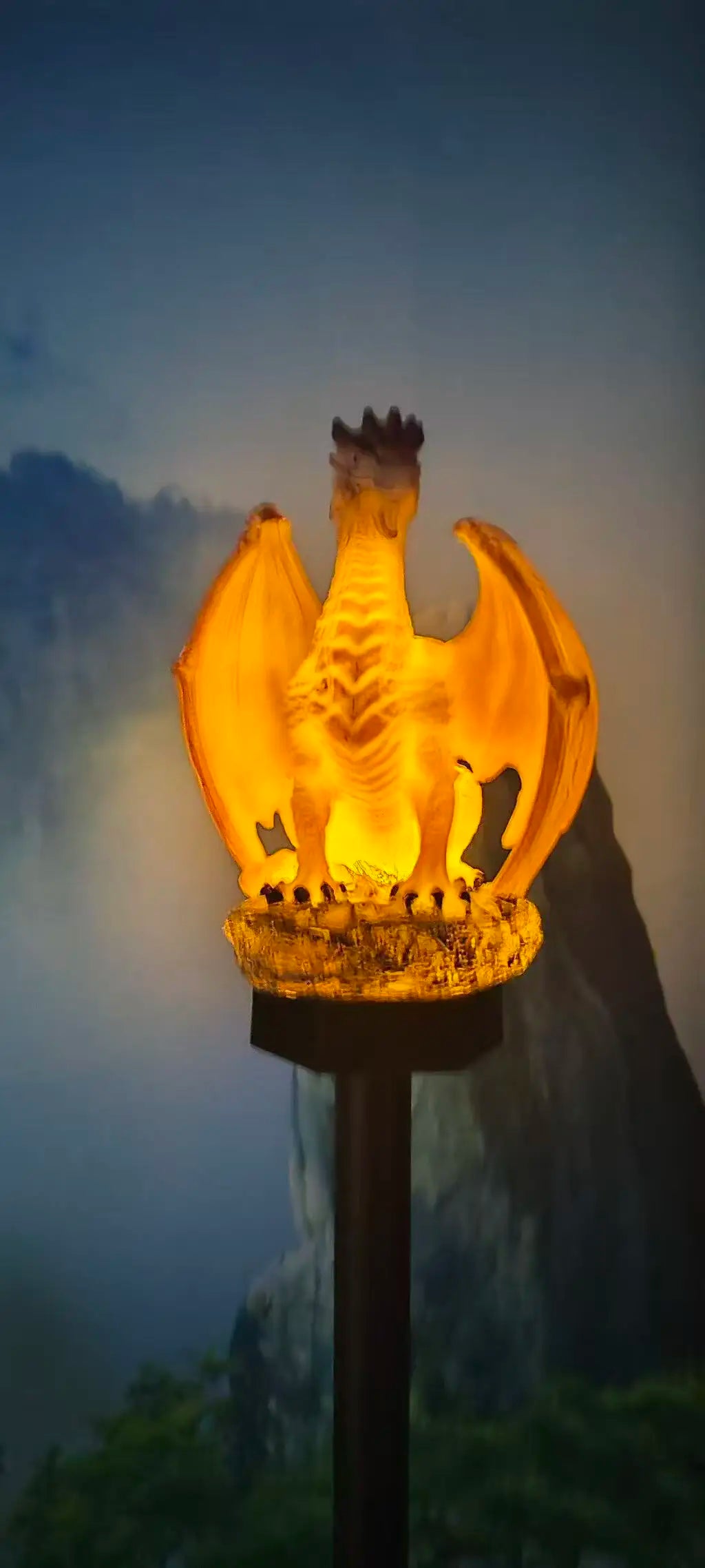 décoration jardin dragon éclairé écailles rocher solaire fantaisie extérieur