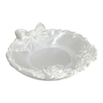 assiette exposant bijoux blanc roses sculptées classique romantique acrylique