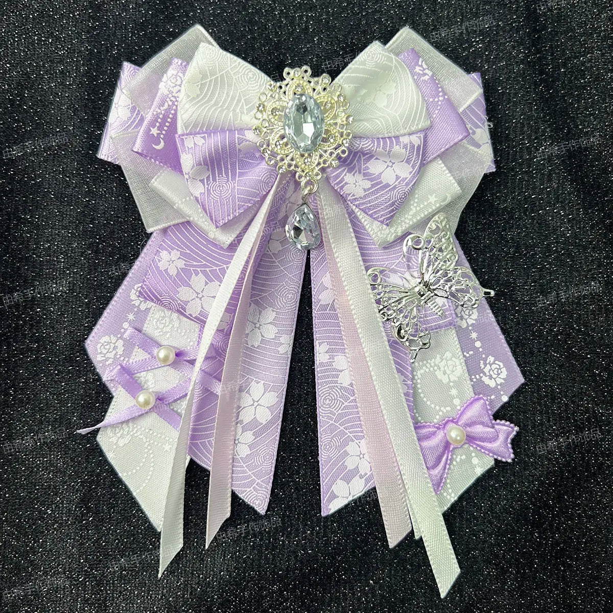 épinglette cheveux bleu clair rose pâle vert pastel papillon strass élégante occasion fête anniversaire
