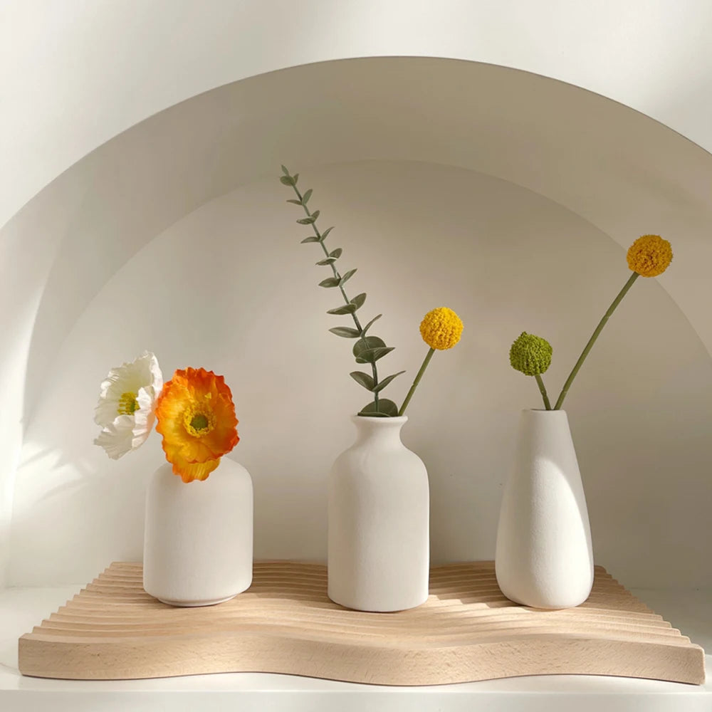 organisateur fleurs vase silicone moderne minimaliste tulipes ranoncules eucalyptus decoration maison blanc jaune orange