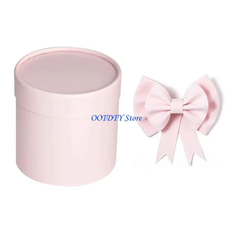 ruban noué violet clair rose pâle blanc crème argent classique boîte ronde occasion fête